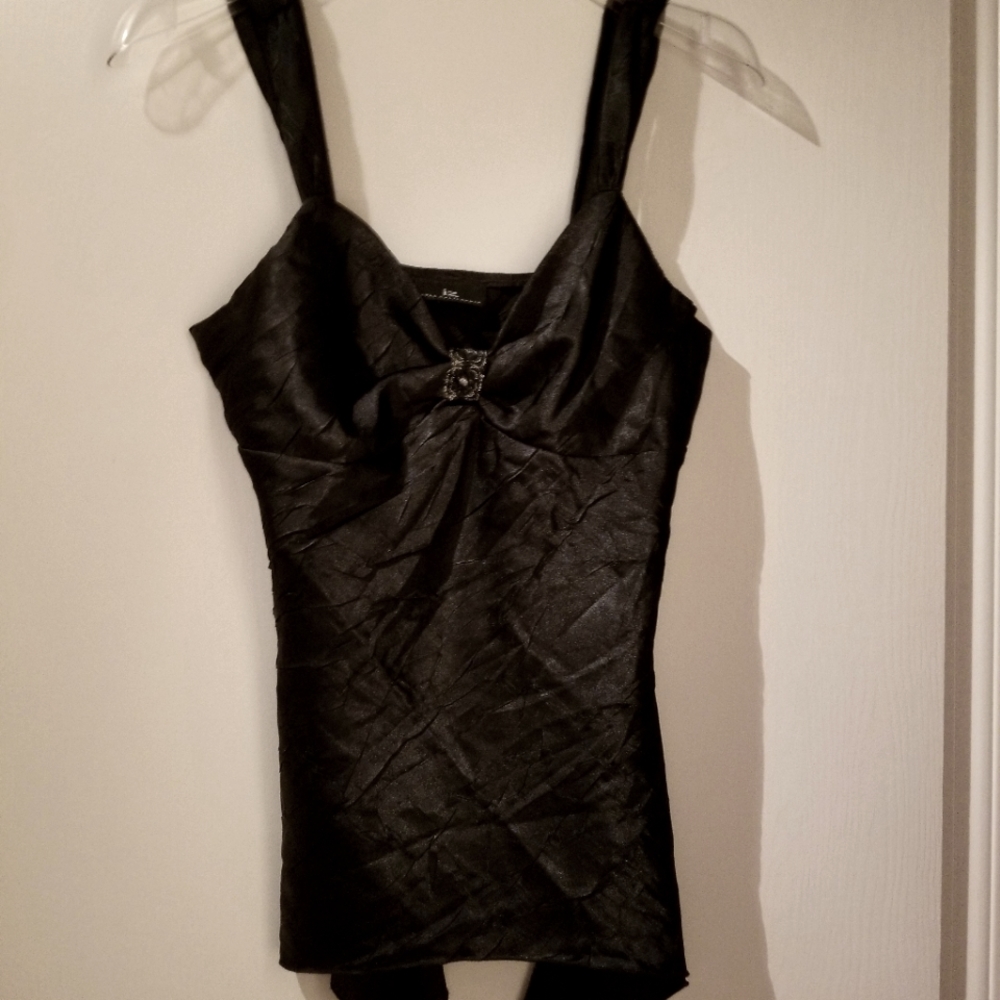 IZ Buyer California Black Camisole
